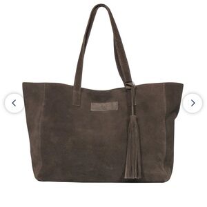 Chic Brown Tote ***missing tassel.